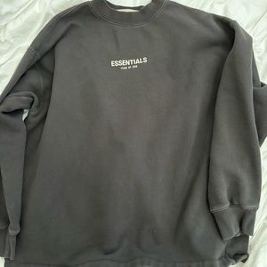 ESSENTIALS PULLOVER